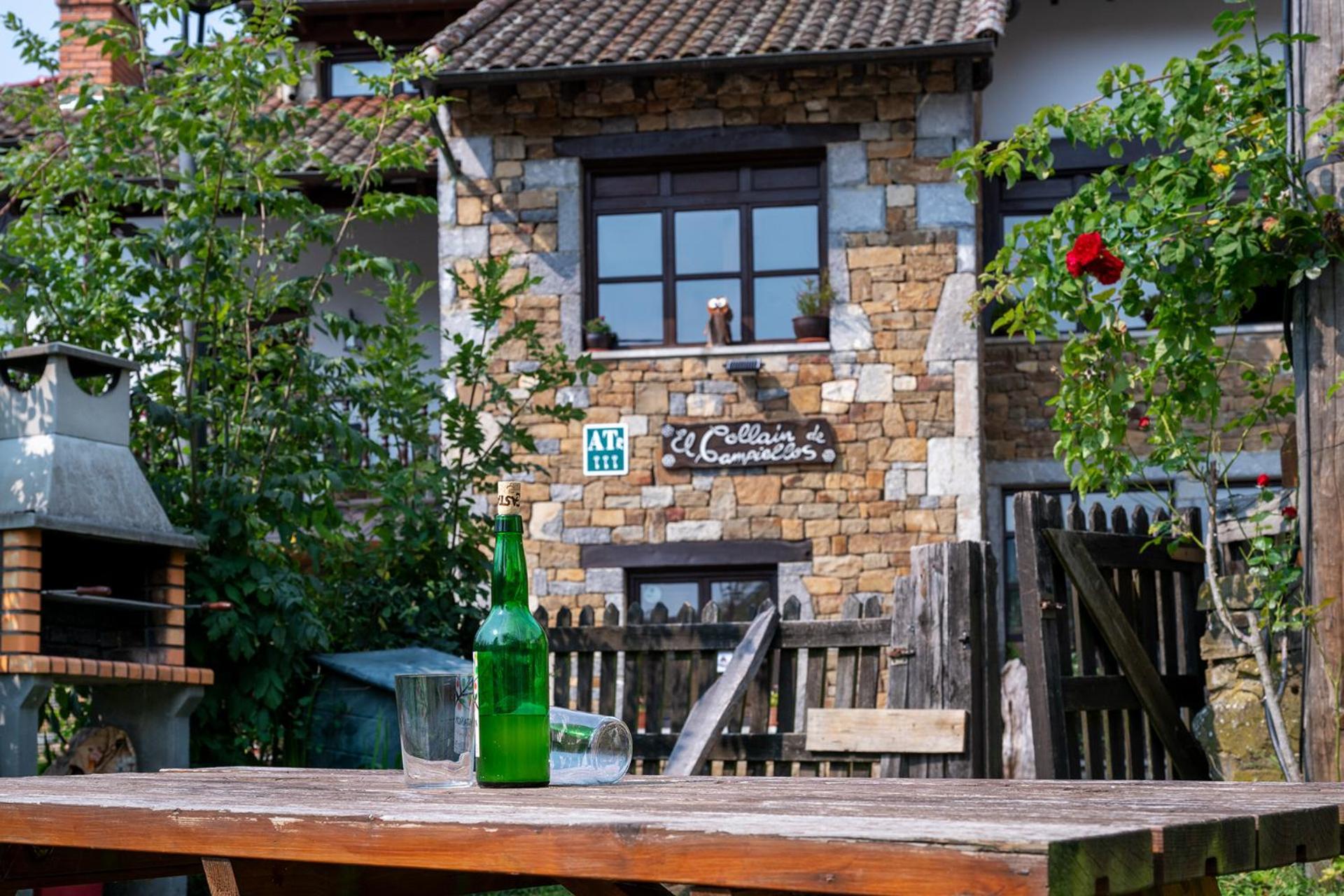 Apartamentos Rurales El Collain De Campiellos Exterior photo